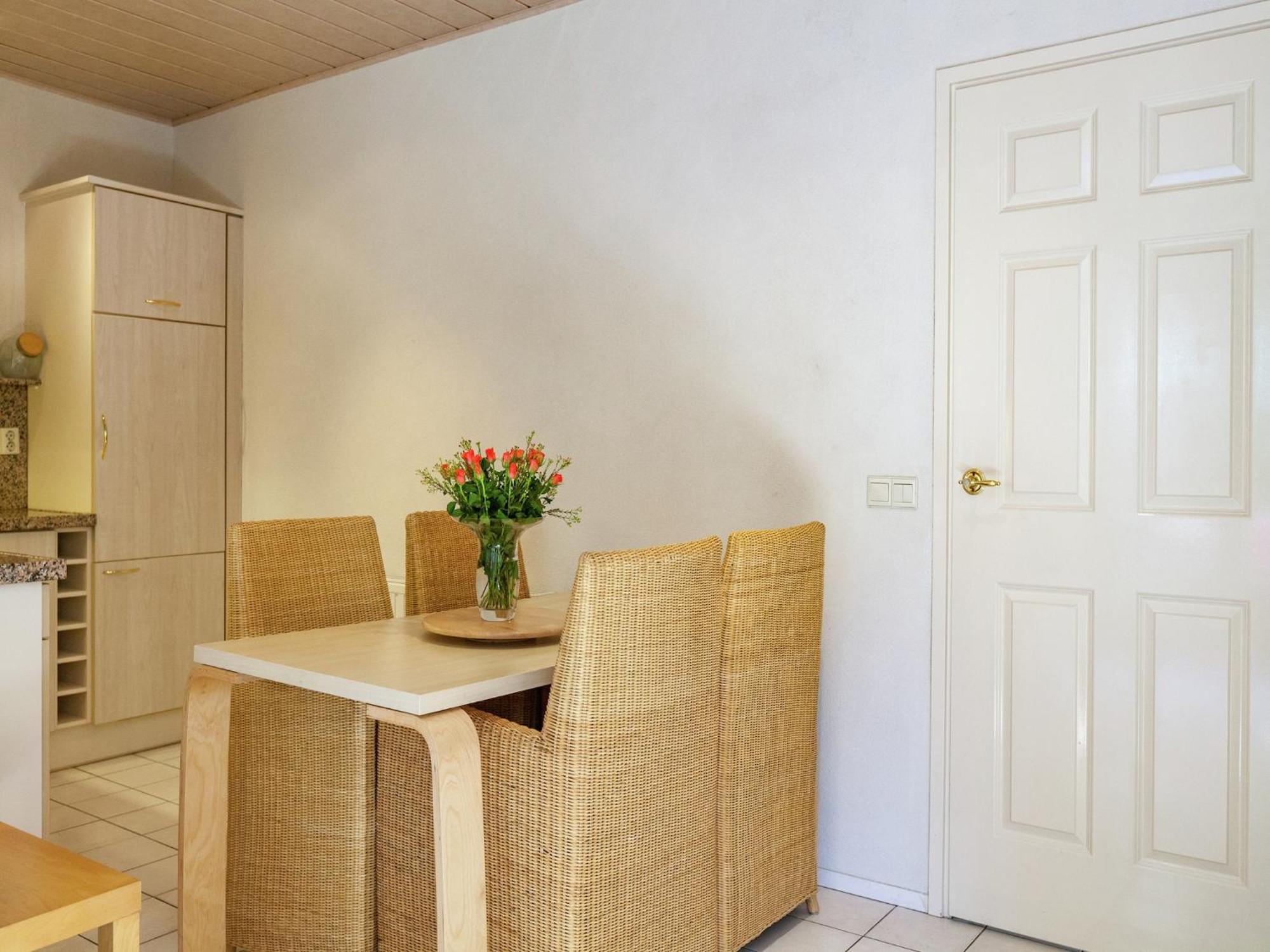 Quaint Apartment In Oostkapelle Zealand With Terrace Esterno foto
